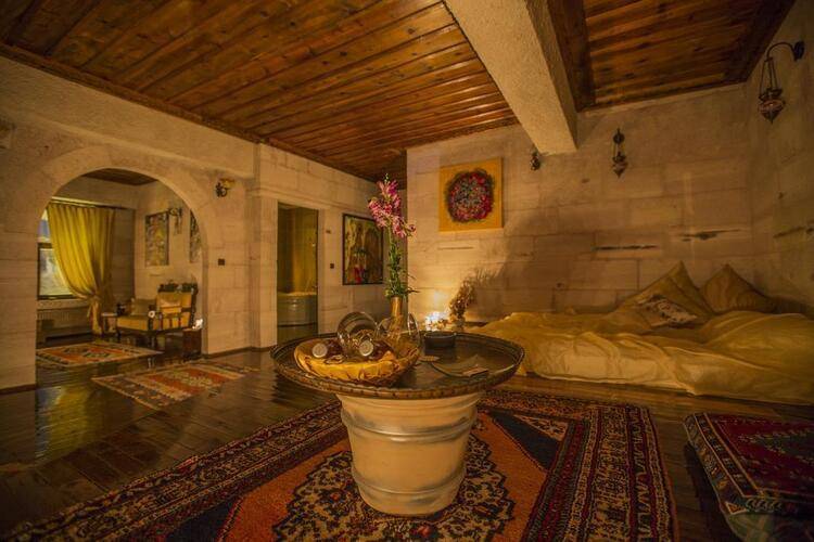 Karlik Evi Boutique