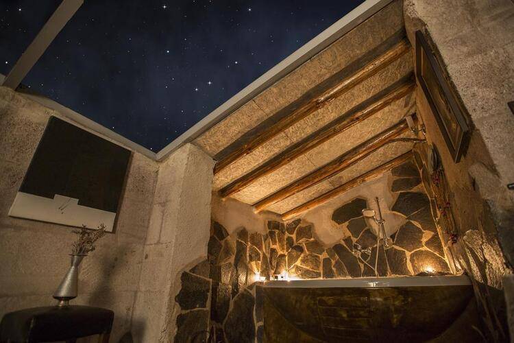Karlik Evi Boutique
