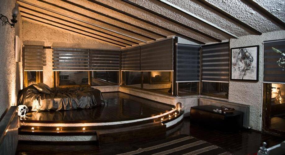 Karlik Evi Boutique