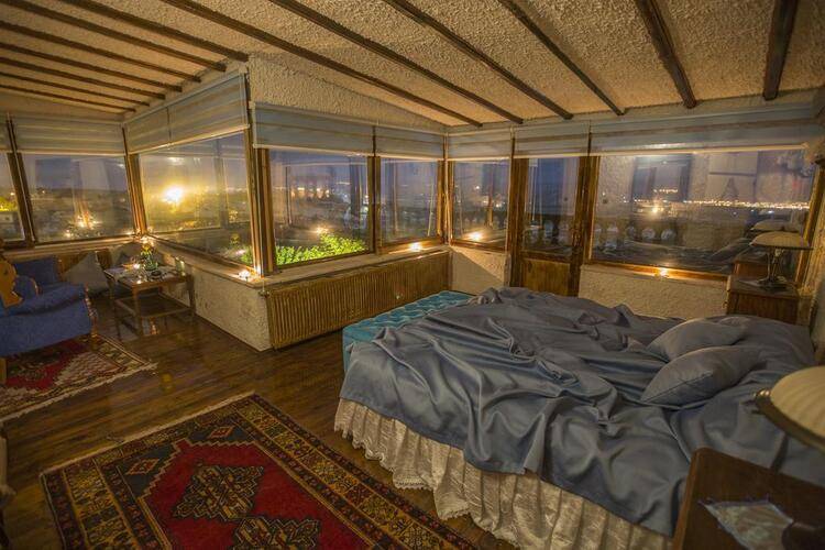 Karlik Evi Boutique