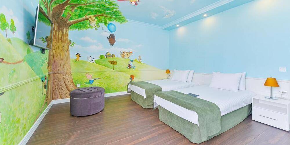 Reston Hotel &Spa