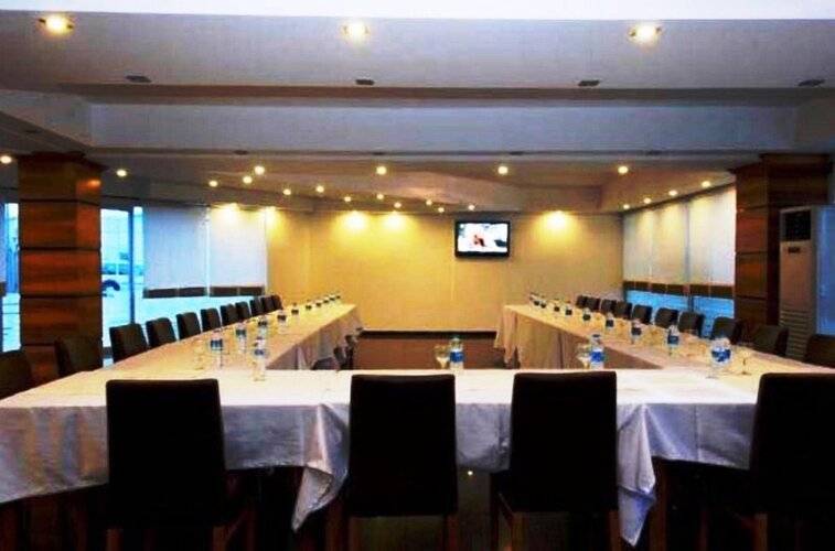 Expo Park Hotel
