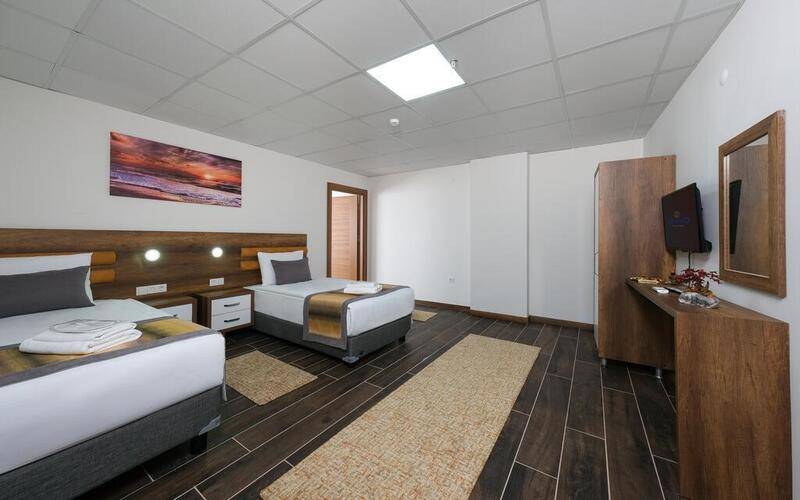 Grand Gulluk Hotel