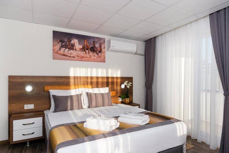 Grand Gulluk Hotel