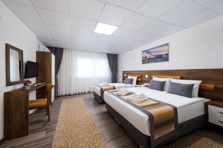Grand Gulluk Hotel