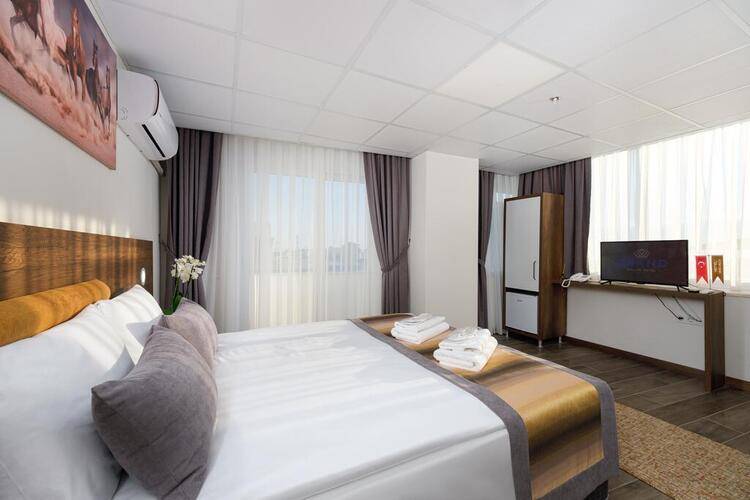 Grand Gulluk Hotel