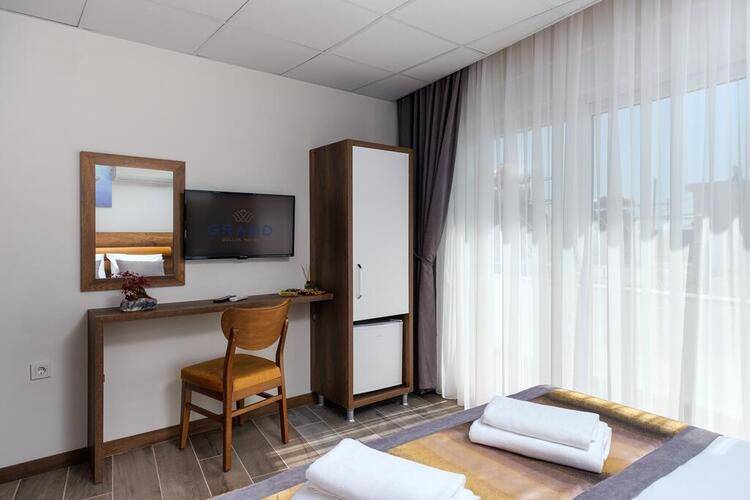 Grand Gulluk Hotel