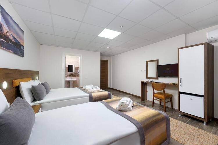 Grand Gulluk Hotel