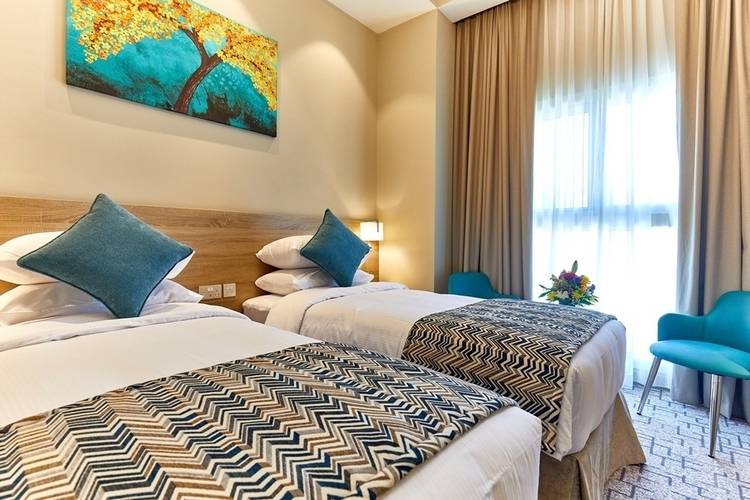 Rose Plaza Hotel