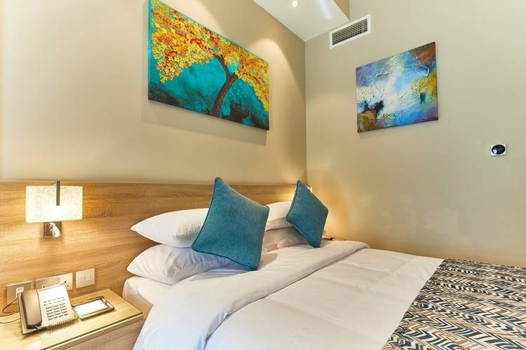 Rose Plaza Hotel