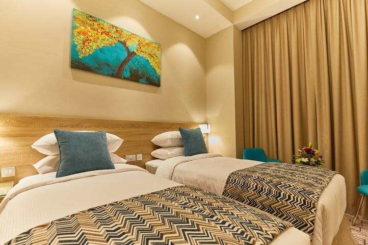 Rose Plaza Hotel