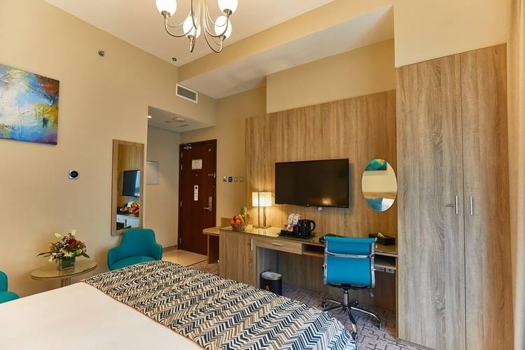Rose Plaza Hotel
