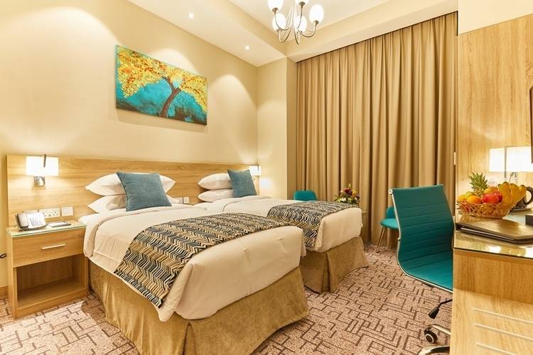 Rose Plaza Hotel
