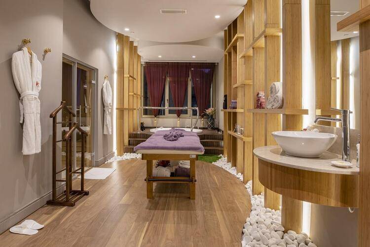 Kaya Izmir Termal Hotel