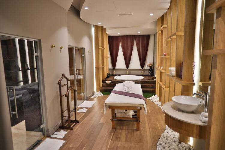 Kaya Izmir Termal Hotel