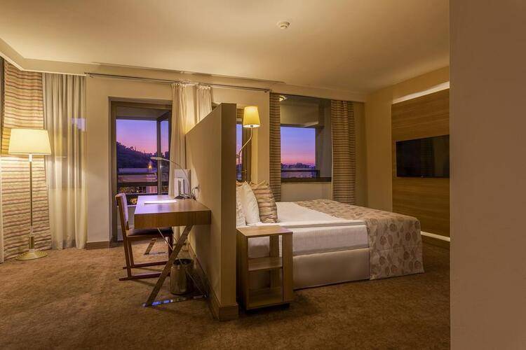 Kaya Izmir Termal Hotel