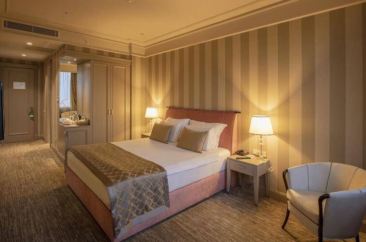 Kaya Izmir Termal Hotel