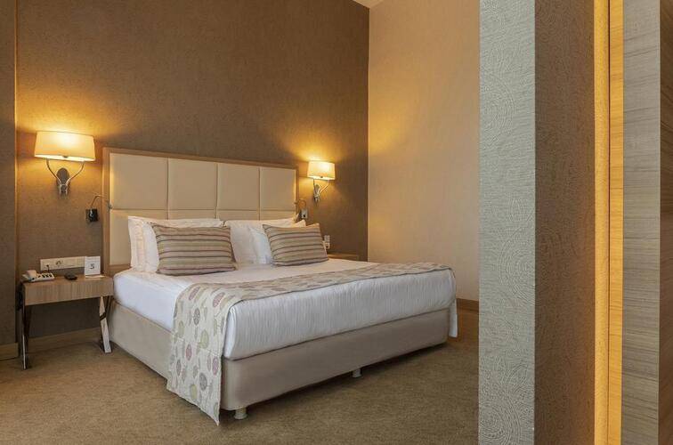 Kaya Izmir Termal Hotel