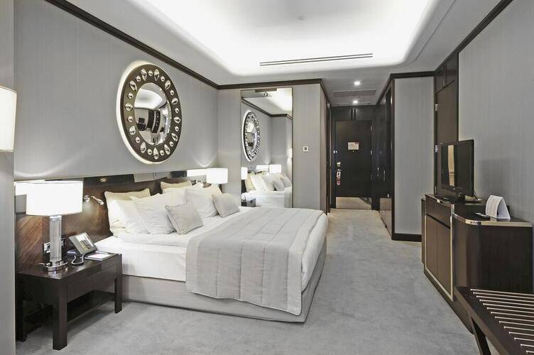 Crowne Plaza Bursa Hotel