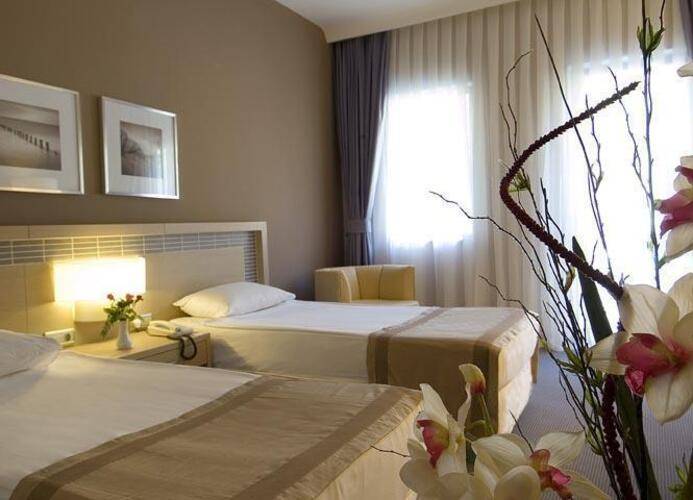 Pam Thermal Hotel