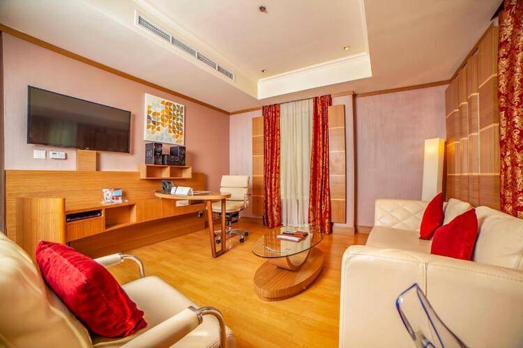 Residence Inn By Marriott Sheikh Zayed Road (Ex. Grand Stay Hotel)