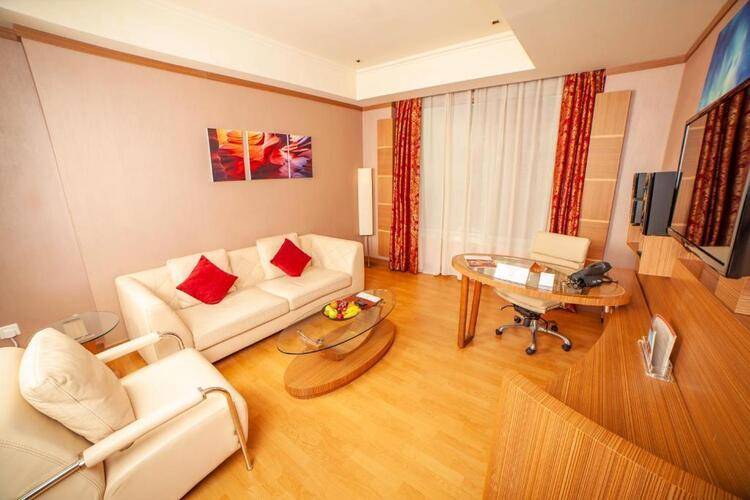 Residence Inn By Marriott Sheikh Zayed Road (Ex. Grand Stay Hotel)