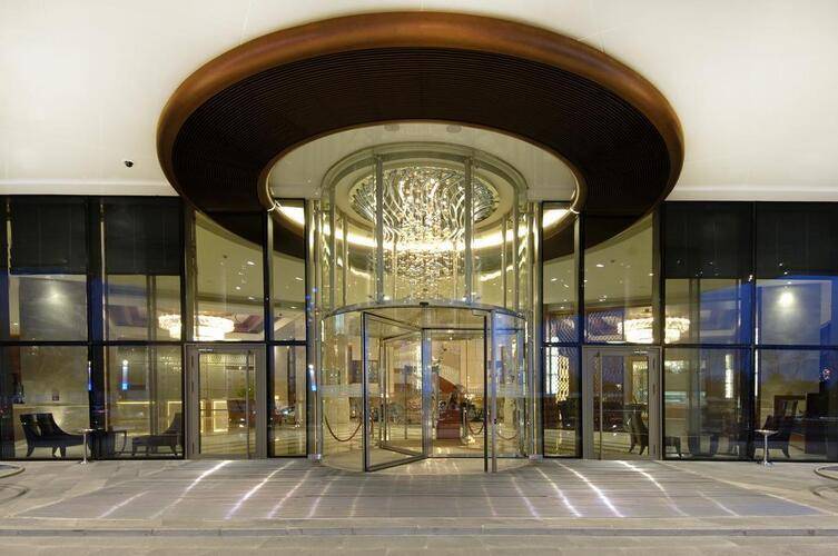 Hilton Bursa Convention Center And Spa