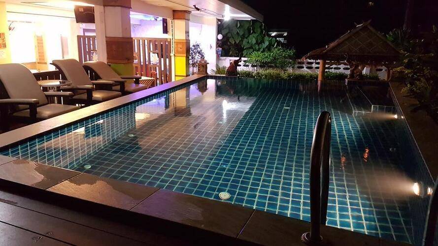 Green Harbor Hotel & Service Apartment
