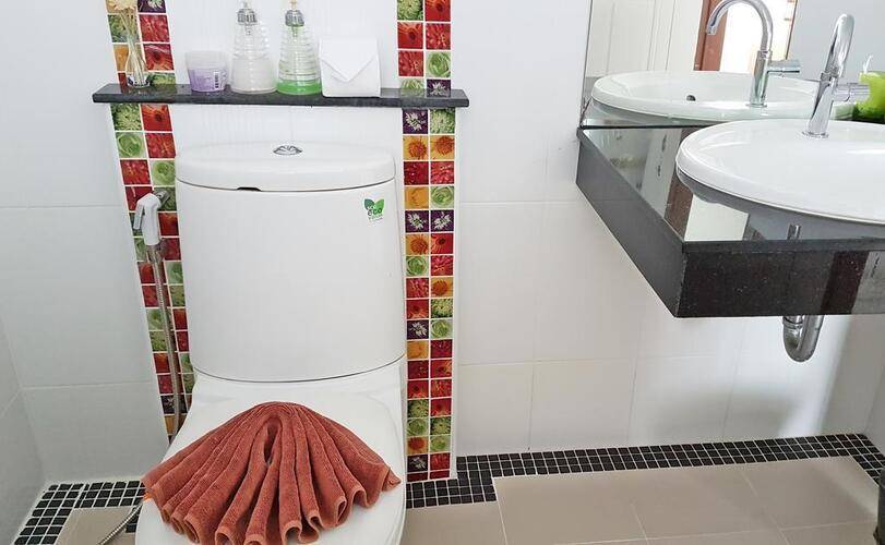 Green Harbor Hotel & Service Apartment
