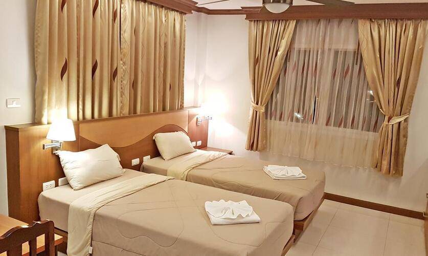 Green Harbor Hotel & Service Apartment