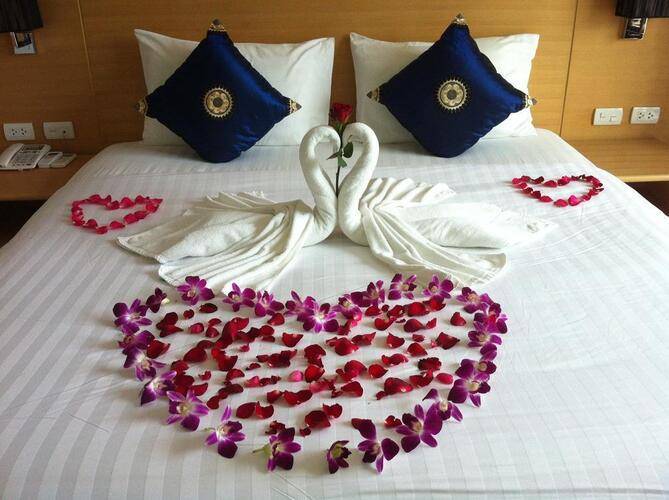 Green Harbor Hotel & Service Apartment