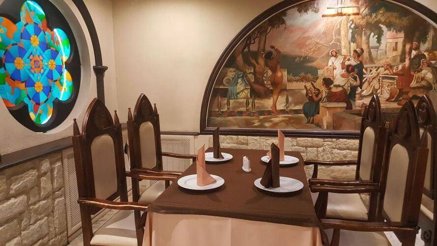 Ryan Johnson Hotel