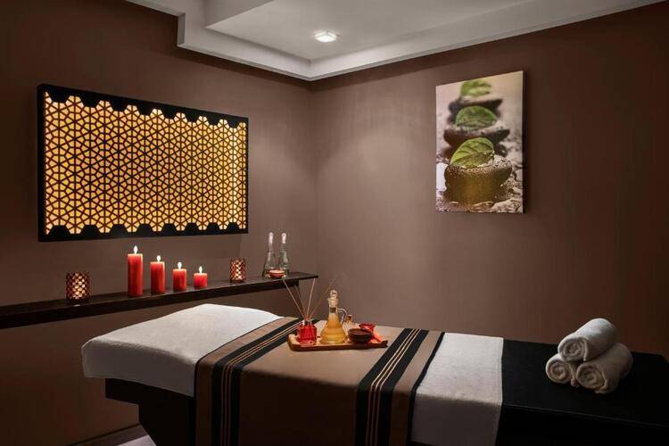 Akka Hotels Lush