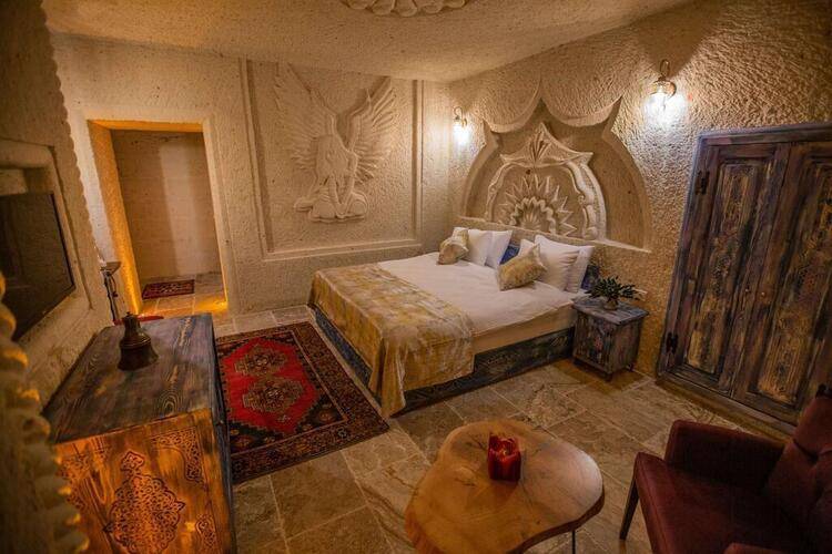 Acer Cave Hotel