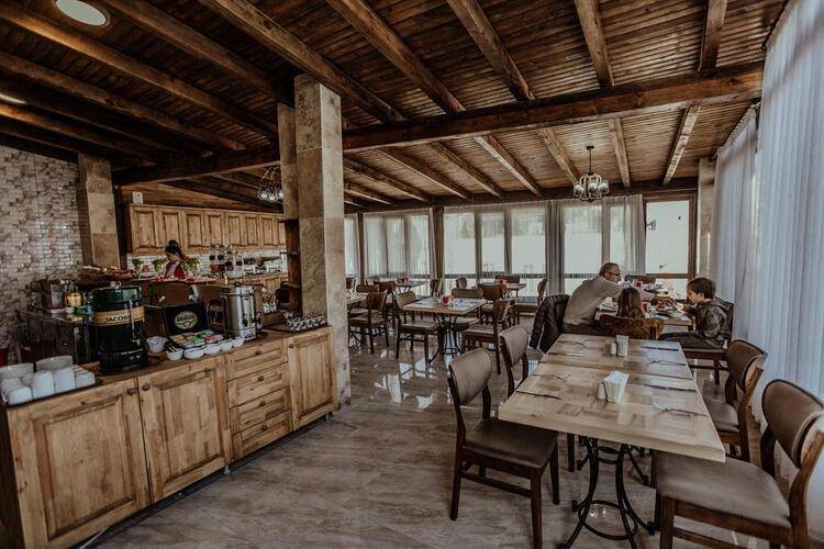 Alia Cave Hotel
