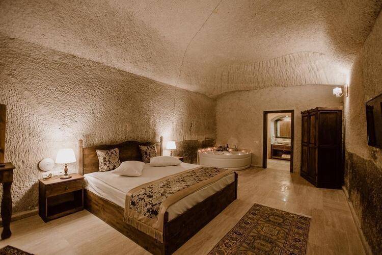 Alia Cave Hotel