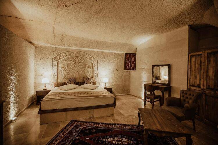 Alia Cave Hotel