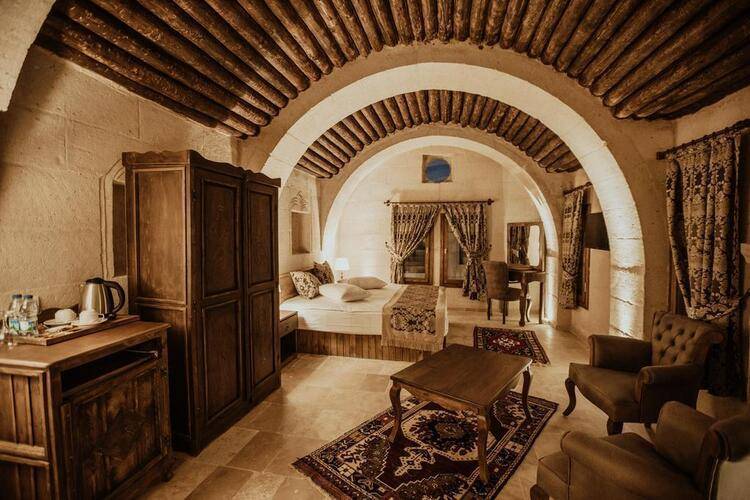 Alia Cave Hotel