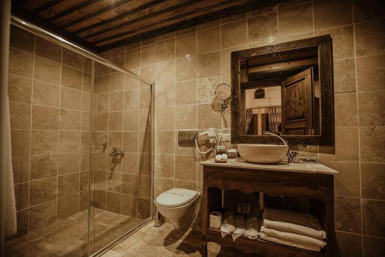 Alia Cave Hotel