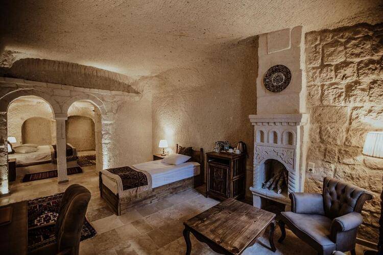 Alia Cave Hotel