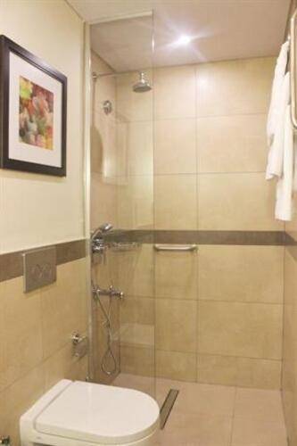 Mac Hotel Vazo Kule