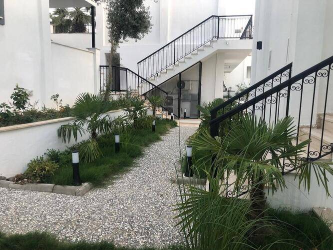 Modern Life Hotel