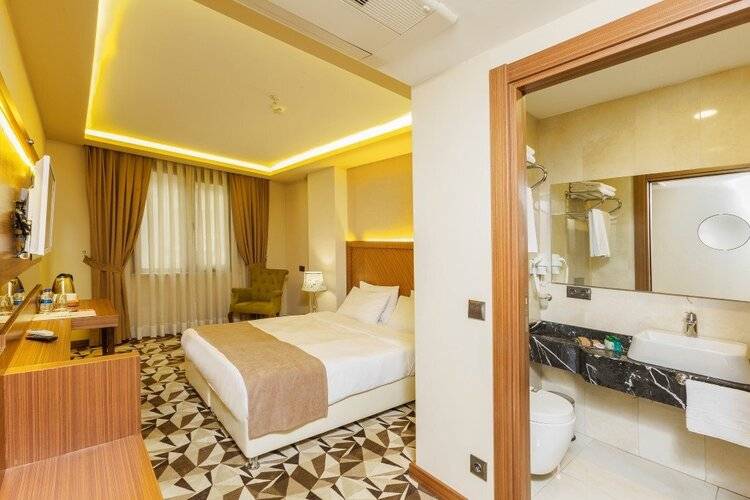 Taksim Time Hotel