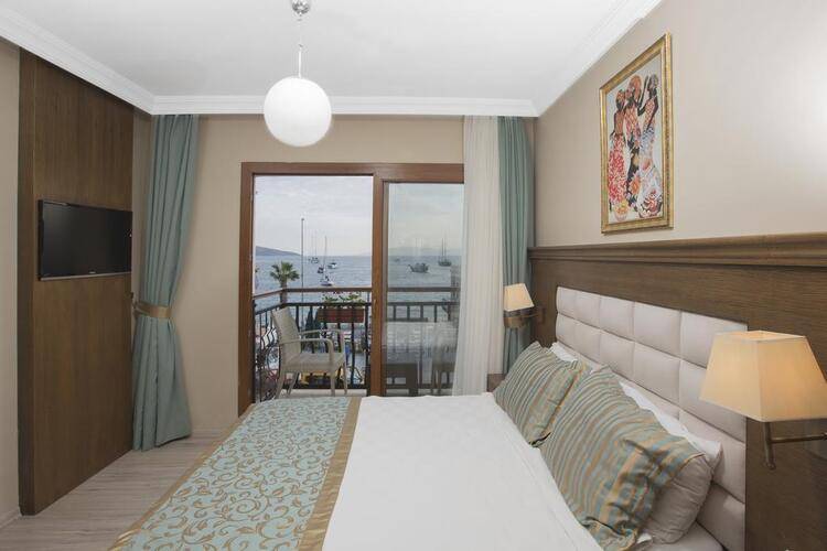 Akkan Luxury Hotel