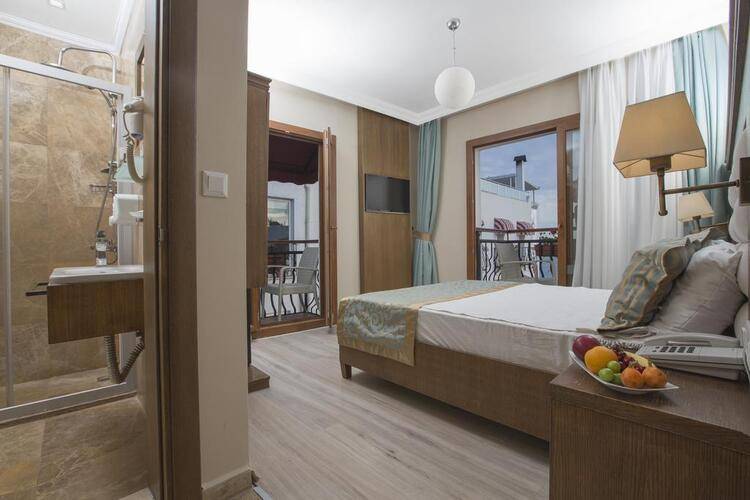 Akkan Luxury Hotel