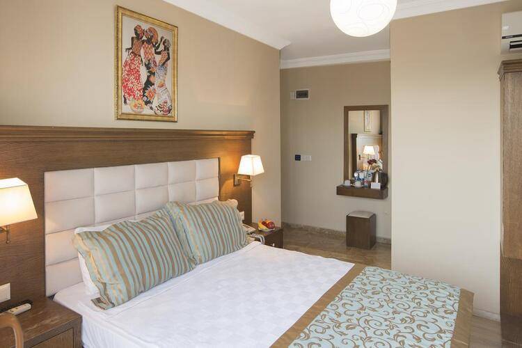 Akkan Luxury Hotel