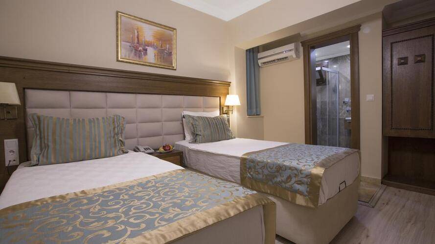 Akkan Luxury Hotel