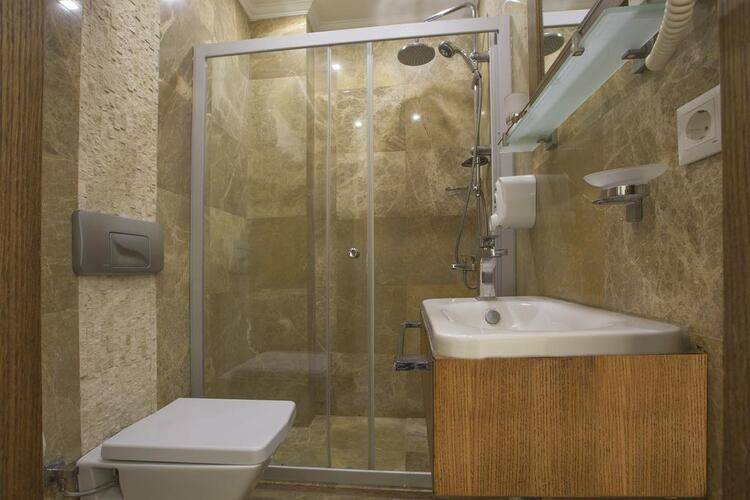 Akkan Luxury Hotel