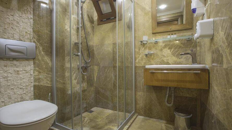 Akkan Luxury Hotel