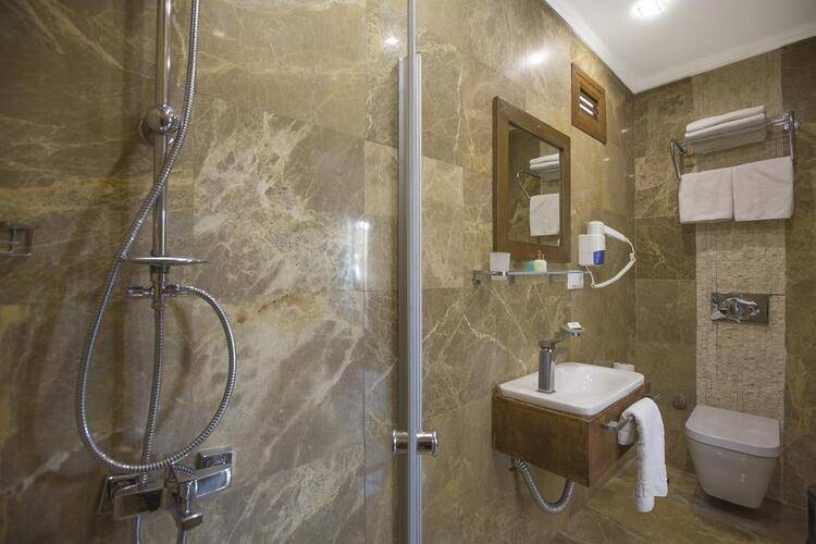 Akkan Luxury Hotel